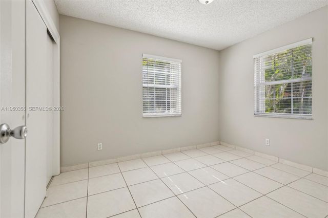 1531 N 17th Ave N, Lake Worth, FL 33460