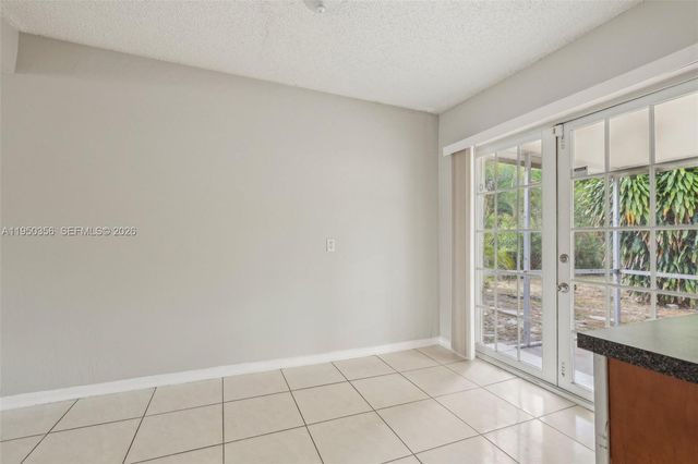 1531 N 17th Ave N, Lake Worth, FL 33460