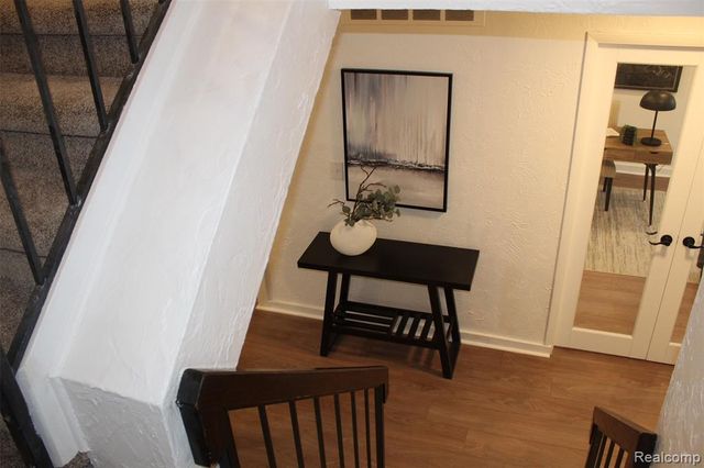 25179 Greenbrooke Drive, Southfield, MI 48033