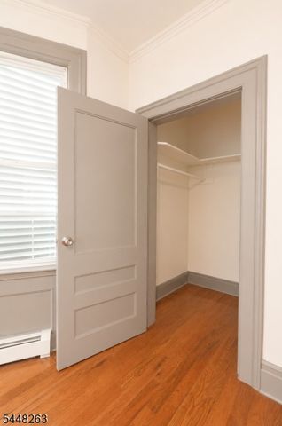 173 3Rd St, Newark City, NJ 07107