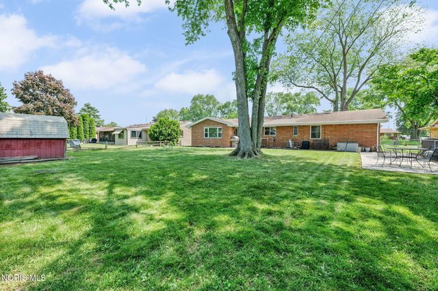 4121 Garden Estates Drive, Toledo, OH 43623