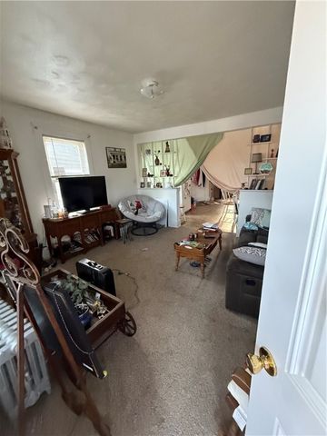 804 Park Avenue, Woonsocket, RI 02895