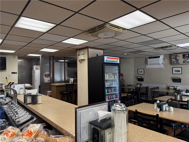 804 Park Avenue, Woonsocket, RI 02895