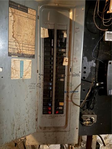 804 Park Avenue, Woonsocket, RI 02895