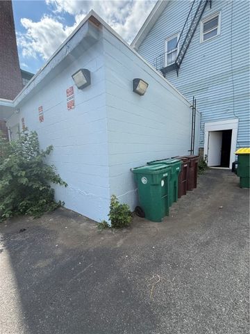 804 Park Avenue, Woonsocket, RI 02895