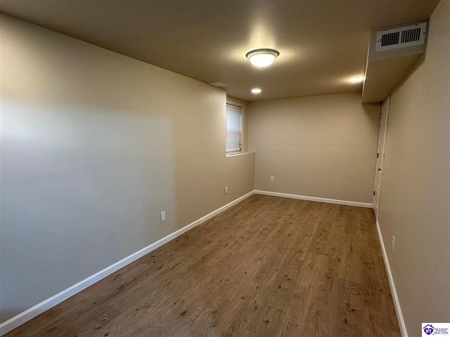 11 Bear Oak Court, Cecilia, KY 42724