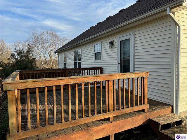 11 Bear Oak Court, Cecilia, KY 42724