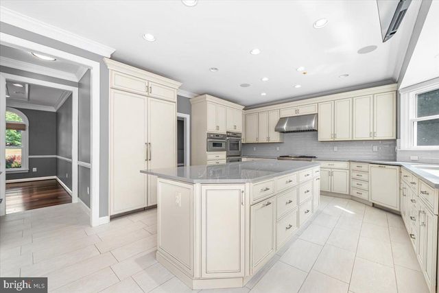 6603 BABAK DR, Frederick, MD 21702
