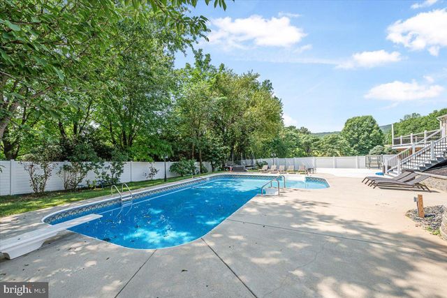 6603 BABAK DR, Frederick, MD 21702