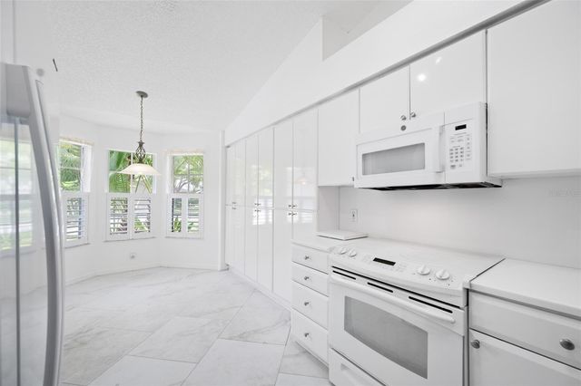 2565 ESTANCIA BOULEVARD, Clearwater, FL 33761