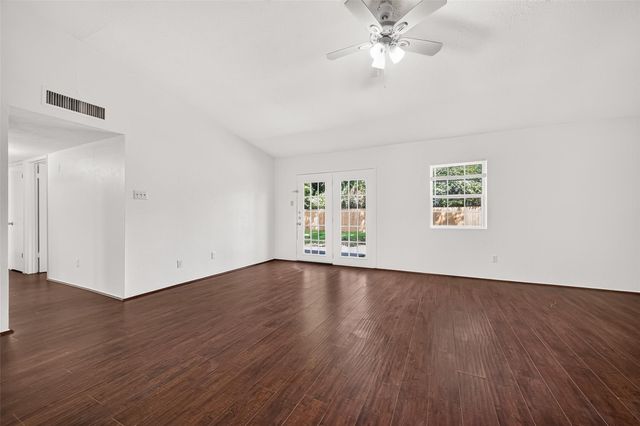 415 Lee Drive, Richmond, TX 77469