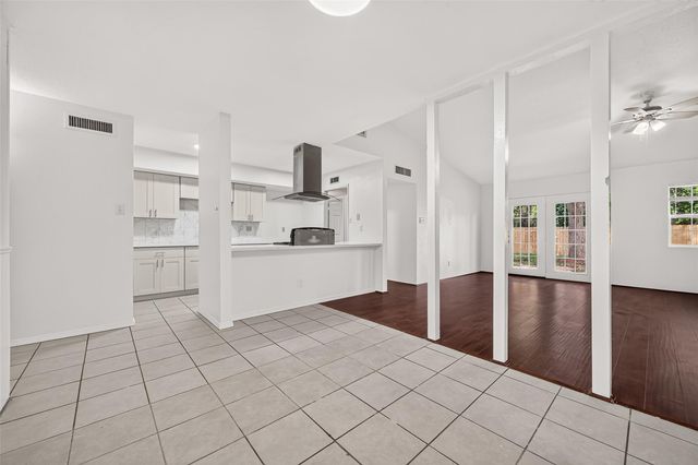 415 Lee Drive, Richmond, TX 77469