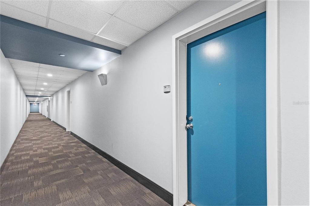 Image 2 of property listing at 1120 E KENNEDY BOULEVARD 1124, Tampa, FL 33602