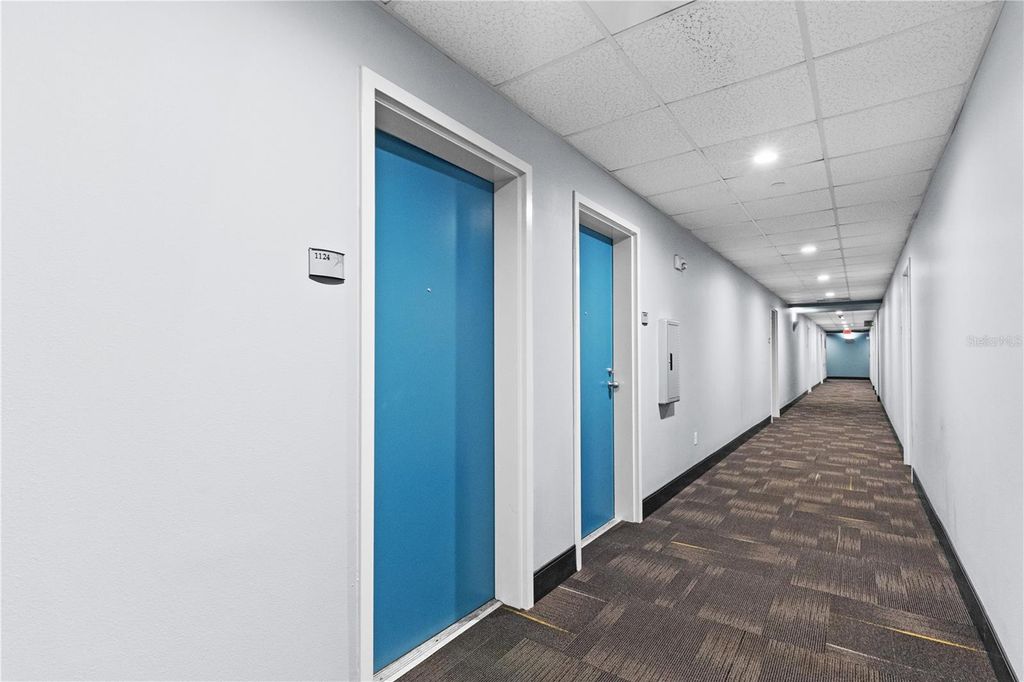 Image 3 of property listing at 1120 E KENNEDY BOULEVARD 1124, Tampa, FL 33602