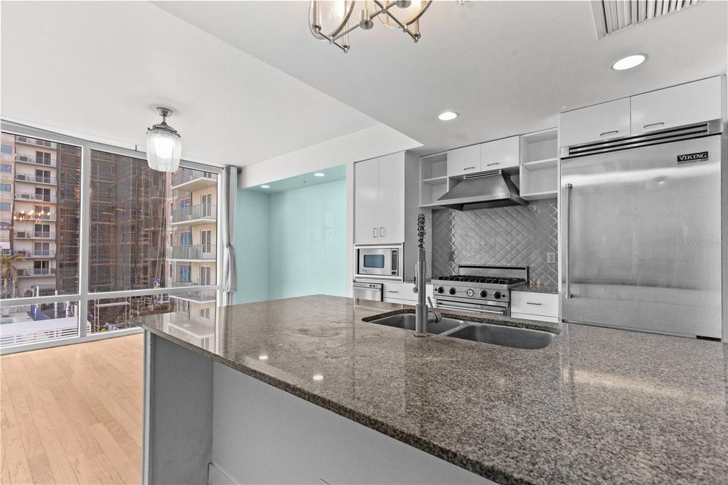 Image 22 of property listing at 1120 E KENNEDY BOULEVARD 1124, Tampa, FL 33602