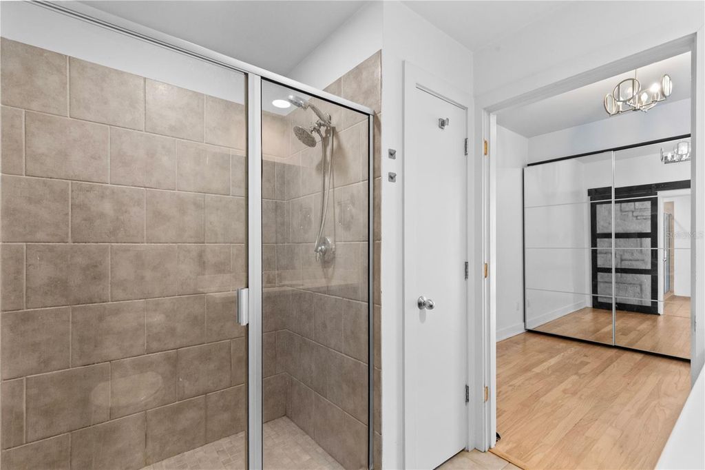 Image 10 of property listing at 1120 E KENNEDY BOULEVARD 1124, Tampa, FL 33602