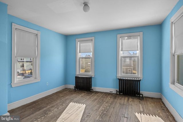 319 TAYLOR ST, Riverside, NJ 08075