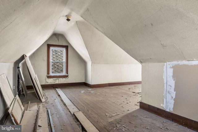 319 TAYLOR ST, Riverside, NJ 08075