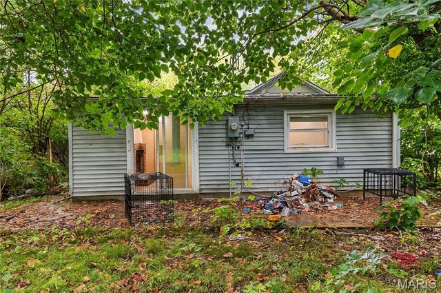 10320 Baron Drive, St Louis, MO 63136
