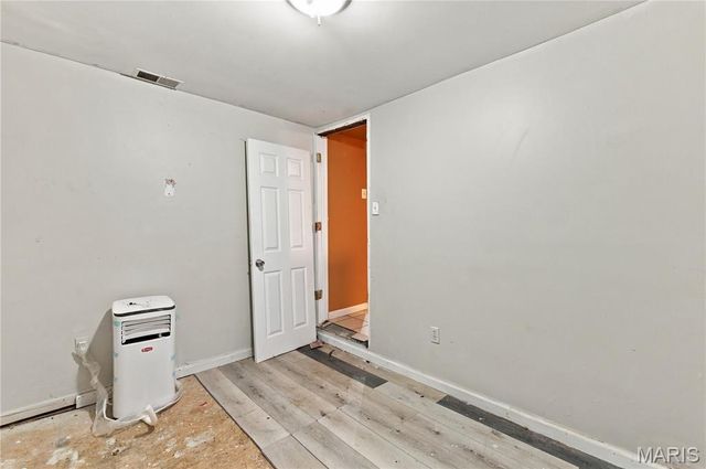 10320 Baron Drive, St Louis, MO 63136