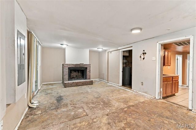 10320 Baron Drive, St Louis, MO 63136