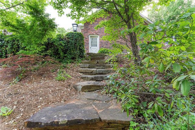 5001 Edinborough Road, Greensboro, NC 27406