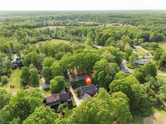 5001 Edinborough Road, Greensboro, NC 27406