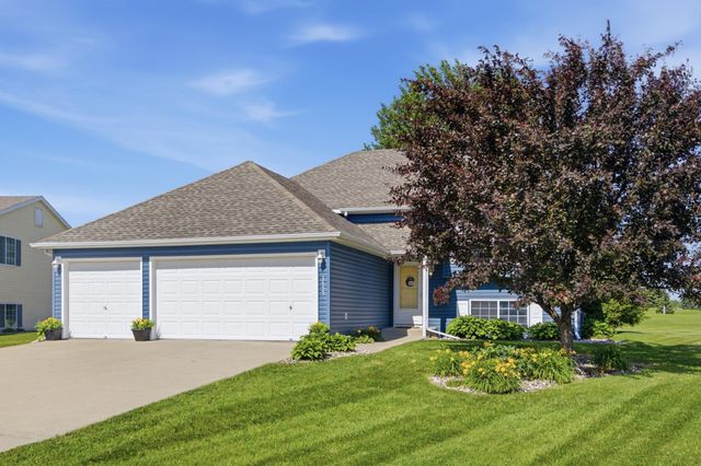 3455 39th Street S, Moorhead, MN 56560