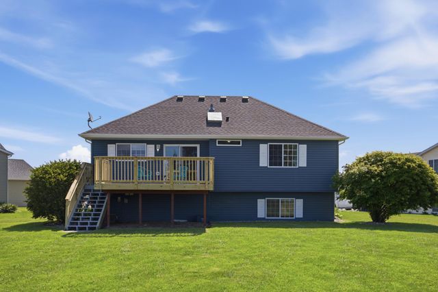 3455 39th Street S, Moorhead, MN 56560