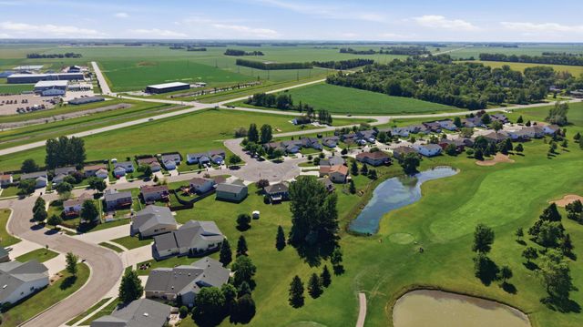 3455 39th Street S, Moorhead, MN 56560