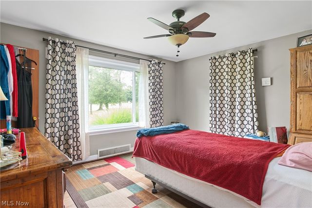 5625 Tippecanoe Road, Canfield, OH 44406
