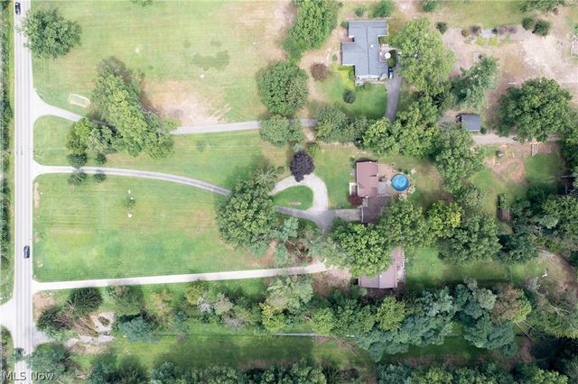 5625 Tippecanoe Road, Canfield, OH 44406
