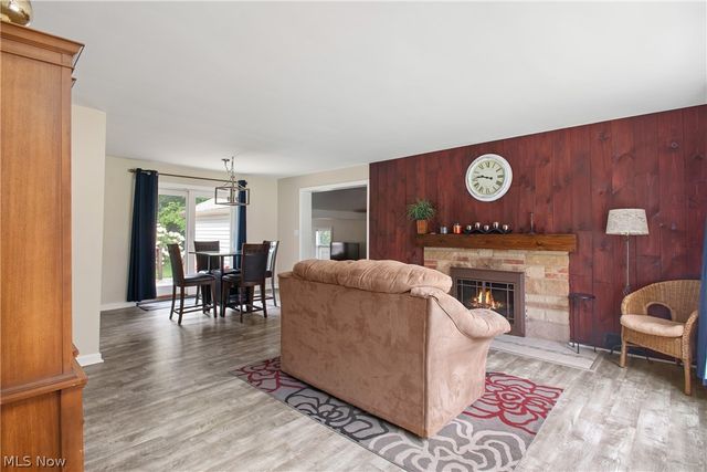 5625 Tippecanoe Road, Canfield, OH 44406