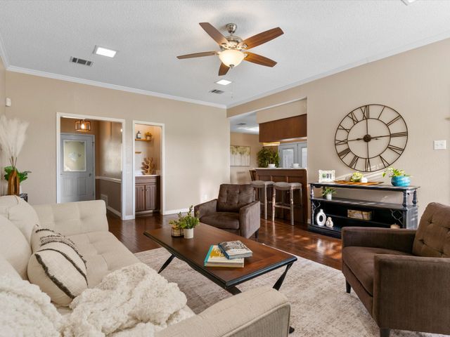 3028 Oak Valley Drive, Bedford, TX 76021