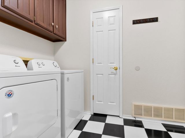 3028 Oak Valley Drive, Bedford, TX 76021