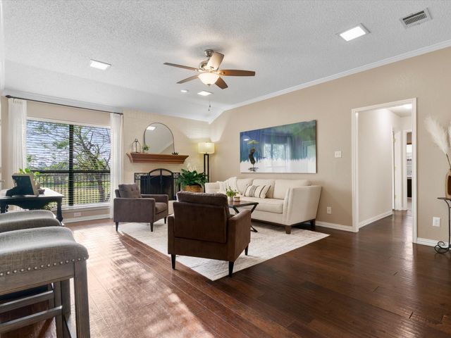 3028 Oak Valley Drive, Bedford, TX 76021