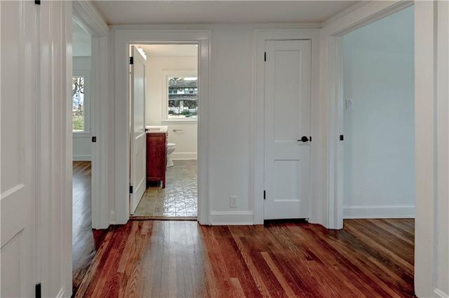 426 W 57th Street, Kansas City, MO 64113