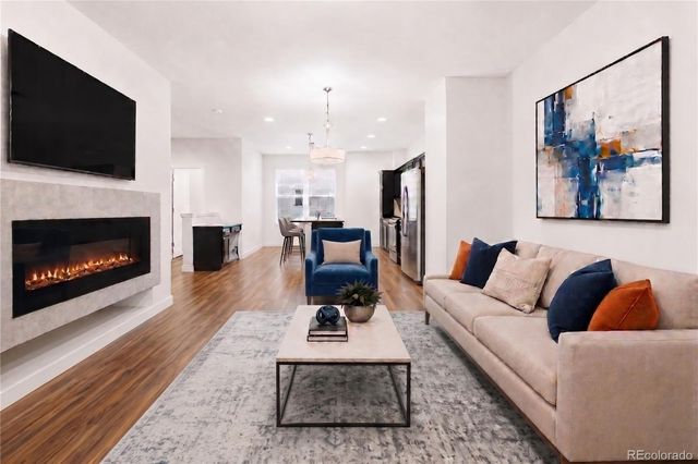 11256 Uptown Avenue, Broomfield, CO 80021