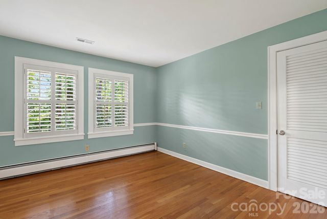 760 Glenn Bridge Road, Arden, NC 28704