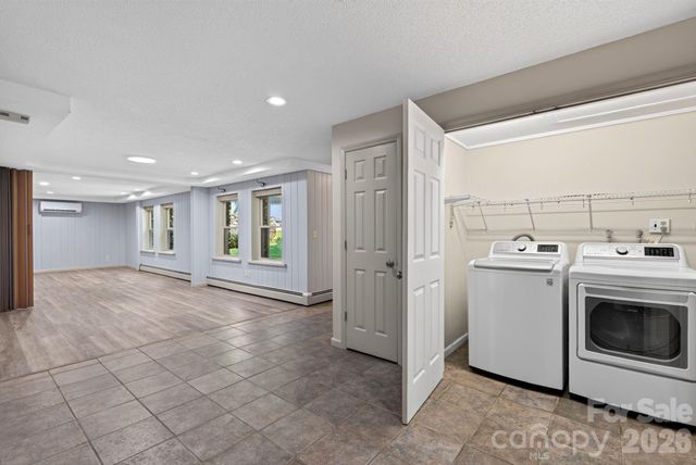 760 Glenn Bridge Road, Arden, NC 28704