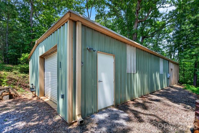 760 Glenn Bridge Road, Arden, NC 28704