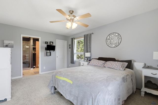 3115 HOGAN CT, Rapid City, SD 57702