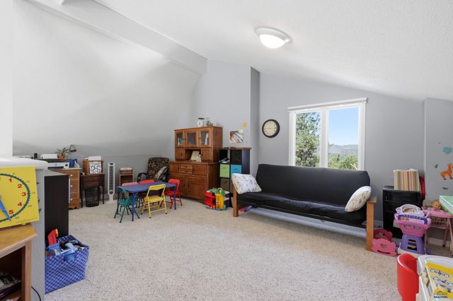 3115 HOGAN CT, Rapid City, SD 57702