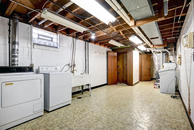 6211 Brooklyn Drive, Brooklyn Center, MN 55430