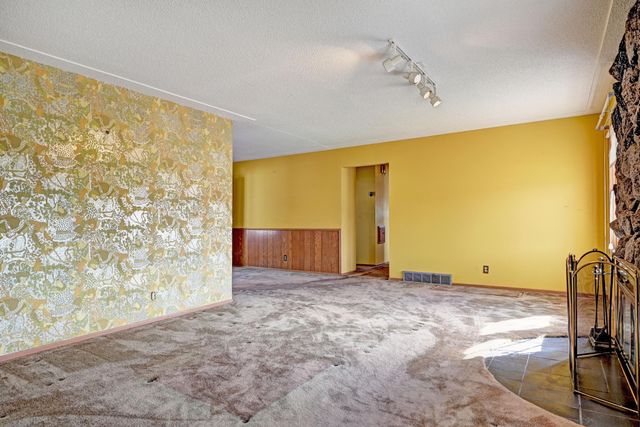 6211 Brooklyn Drive, Brooklyn Center, MN 55430