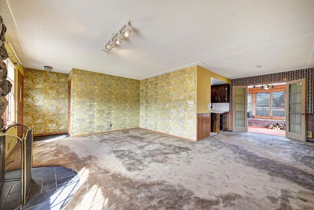 6211 Brooklyn Drive, Brooklyn Center, MN 55430