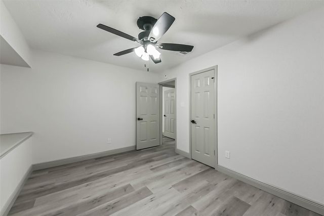 1805 Sleepy Creek Way, Pearland, TX 77581