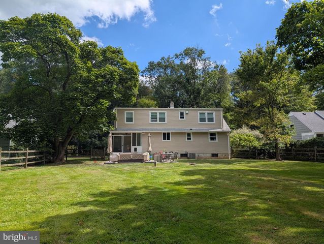 196 HOPEWELL WERTSVILLE RD, Hopewell, NJ 08525