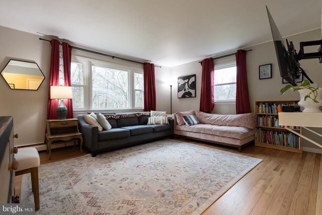 196 HOPEWELL WERTSVILLE RD, Hopewell, NJ 08525