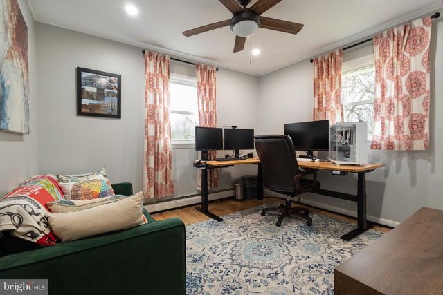 196 HOPEWELL WERTSVILLE RD, Hopewell, NJ 08525